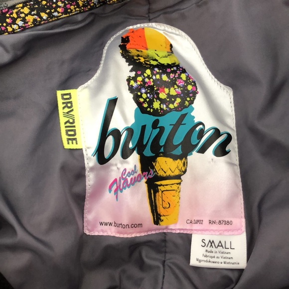 Black Burton snowboarding pants. Waterproof and lined - Picture 4 of 5